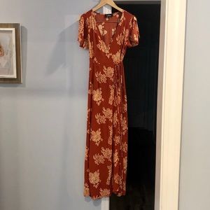 Lulu’s floral wrap maxi dress
